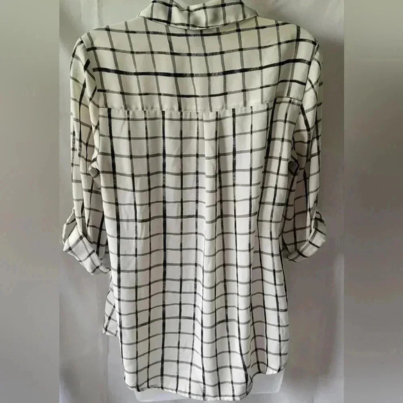 A. Byer Women's Button Down Top, Black & White Checkered Roll-Tab Sleeve Size M - Picture 7 of 10
